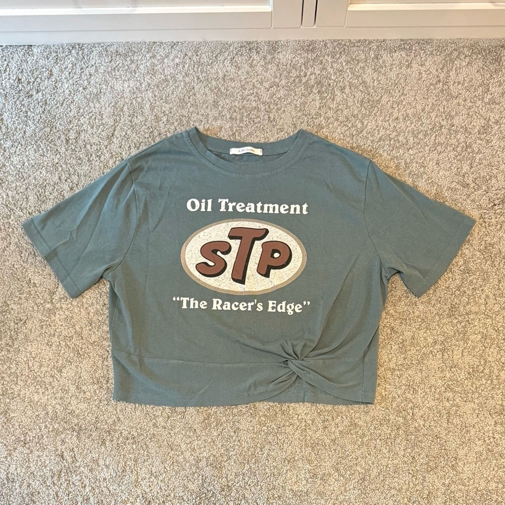 STP Graphic Tee with Front Knot